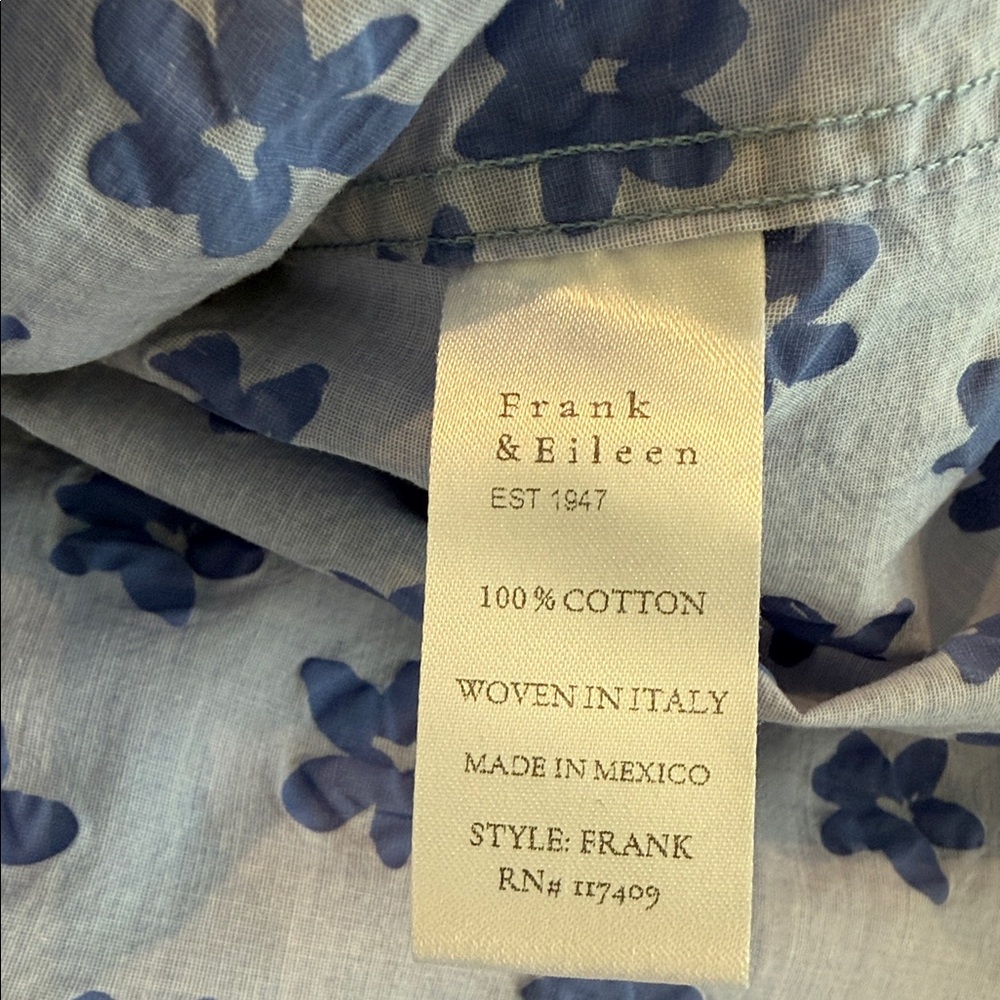 Frank & Eileen Light Blue Shirt with Floral Print Small - Picture 4 of 7